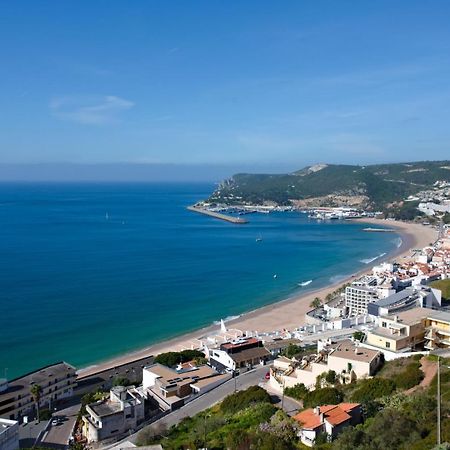 Sea View Apartment Sesimbra- Apartamento Vista Mar Luaran gambar