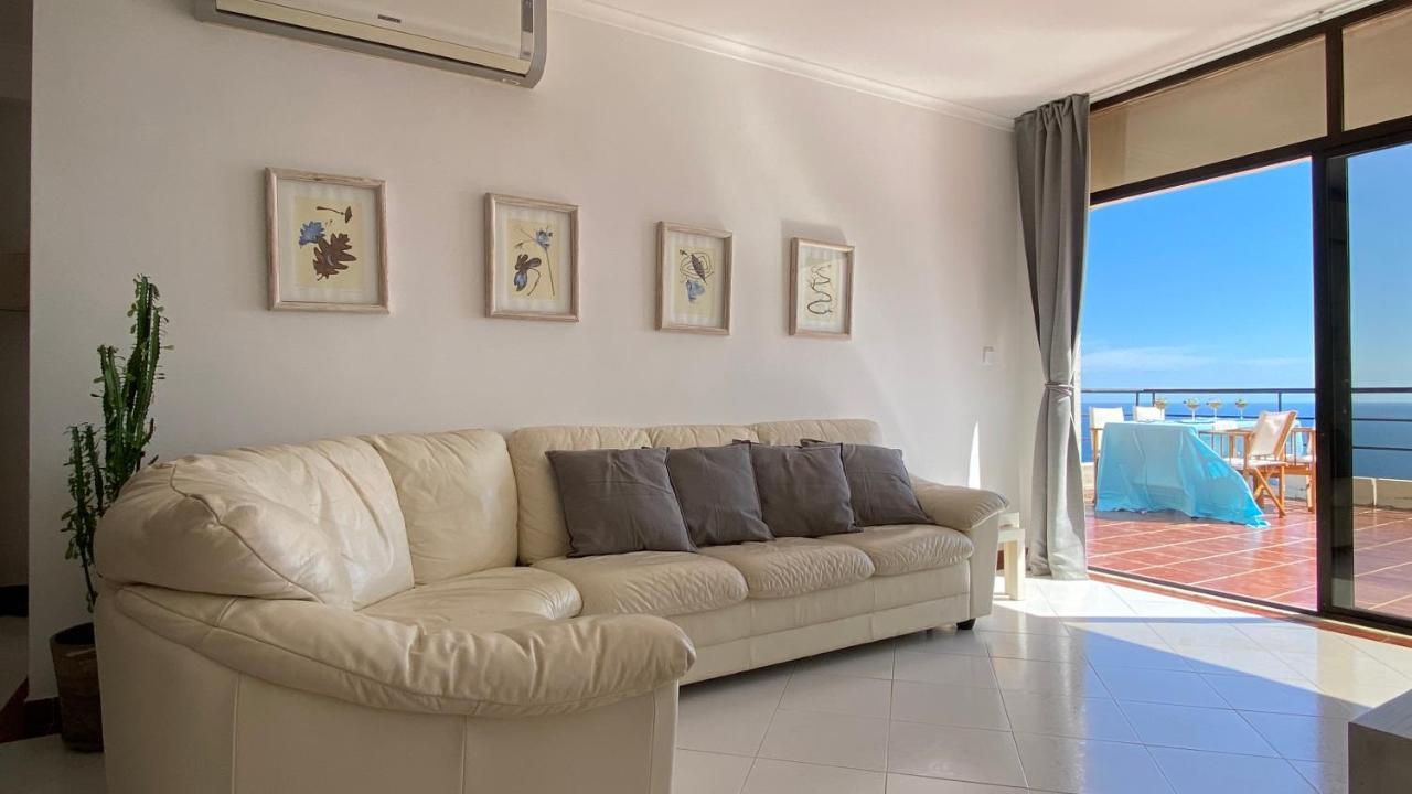 Sea View Apartment Sesimbra- Apartamento Vista Mar Luaran gambar