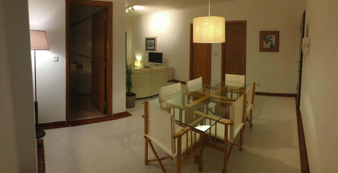 Sea View Apartment Sesimbra- Apartamento Vista Mar Luaran gambar