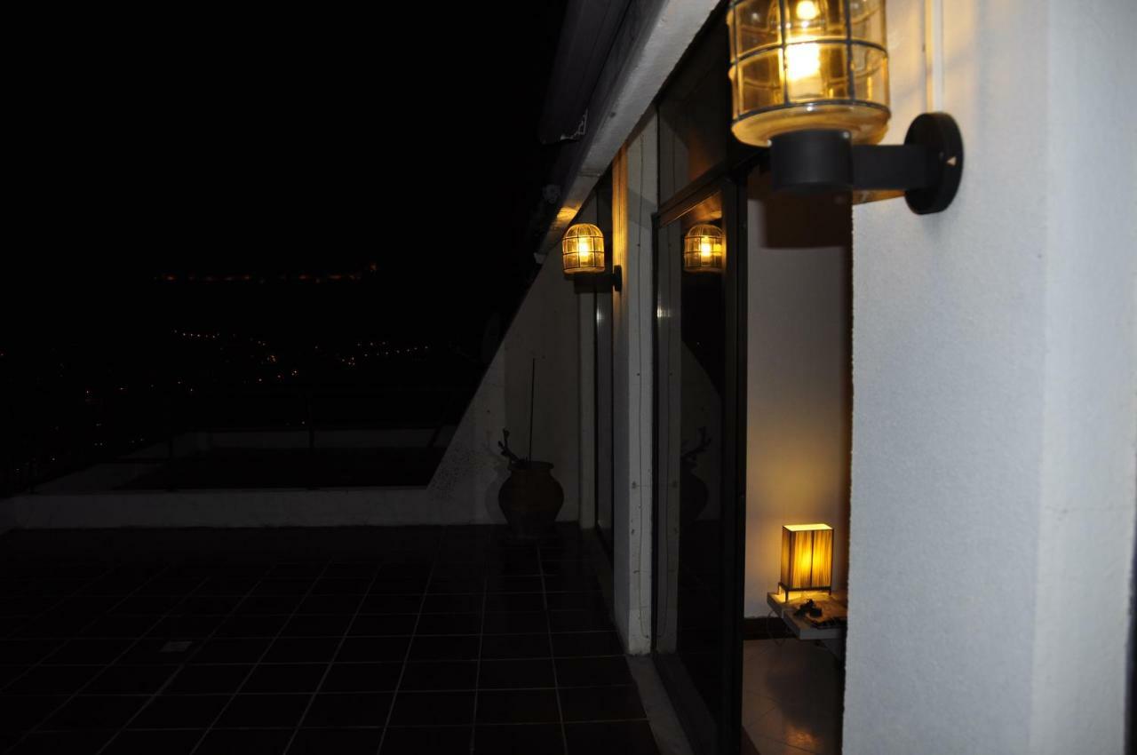 Sea View Apartment Sesimbra- Apartamento Vista Mar Luaran gambar