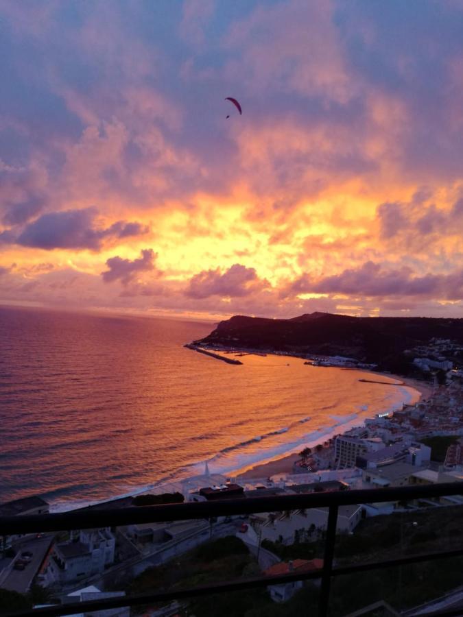 Sea View Apartment Sesimbra- Apartamento Vista Mar Luaran gambar